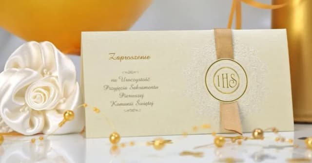 Jak napisać zaproszenia na komunie – uniknij najczęstszych błędów Jak napisać zaproszenia na komunie – uniknij najczęstszych błędów